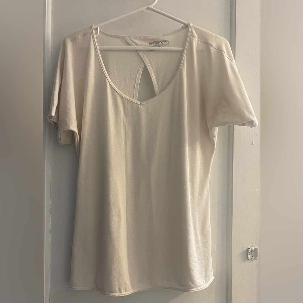 Patagonia women’s Worn Wear Short-Sleeved Mindflow Shirt